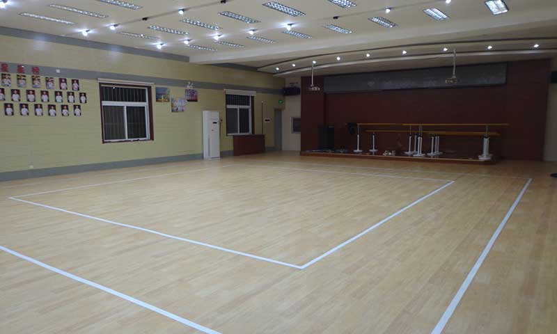 北京海淀區(qū)羊坊店中心小學運動地板